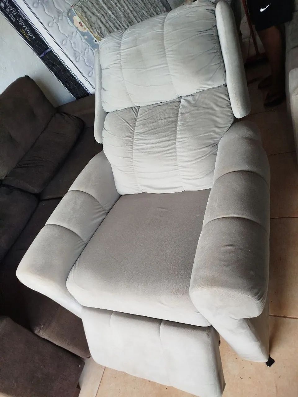 Poltrona reclinável  - Foto 2
