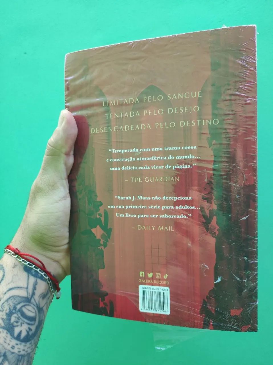 Livros cidade da lua crescente 1 e 2 - Foto 3