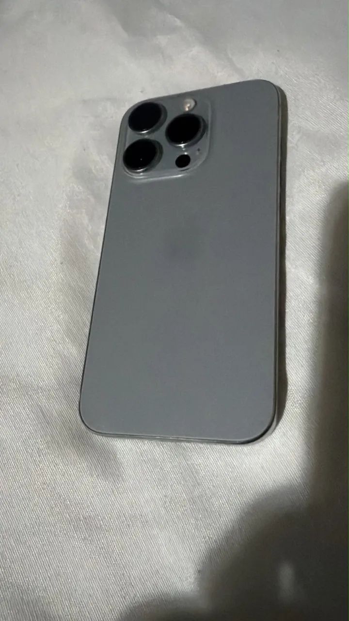 iPhone pro Max 15 128 - Foto 2