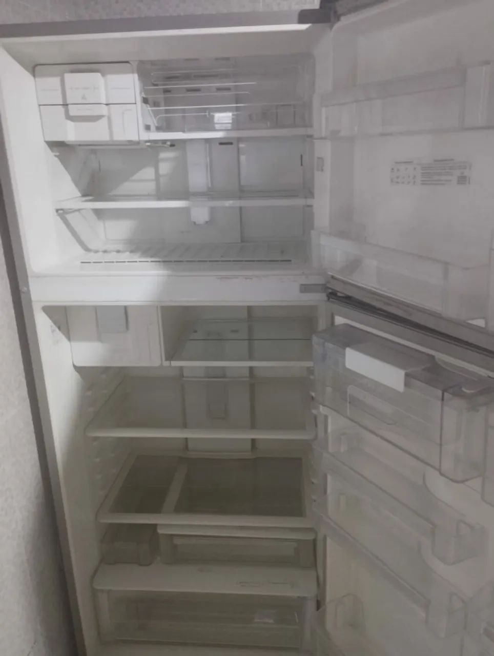 Vendo geladeira Eletrolux 1 porta - Foto 4