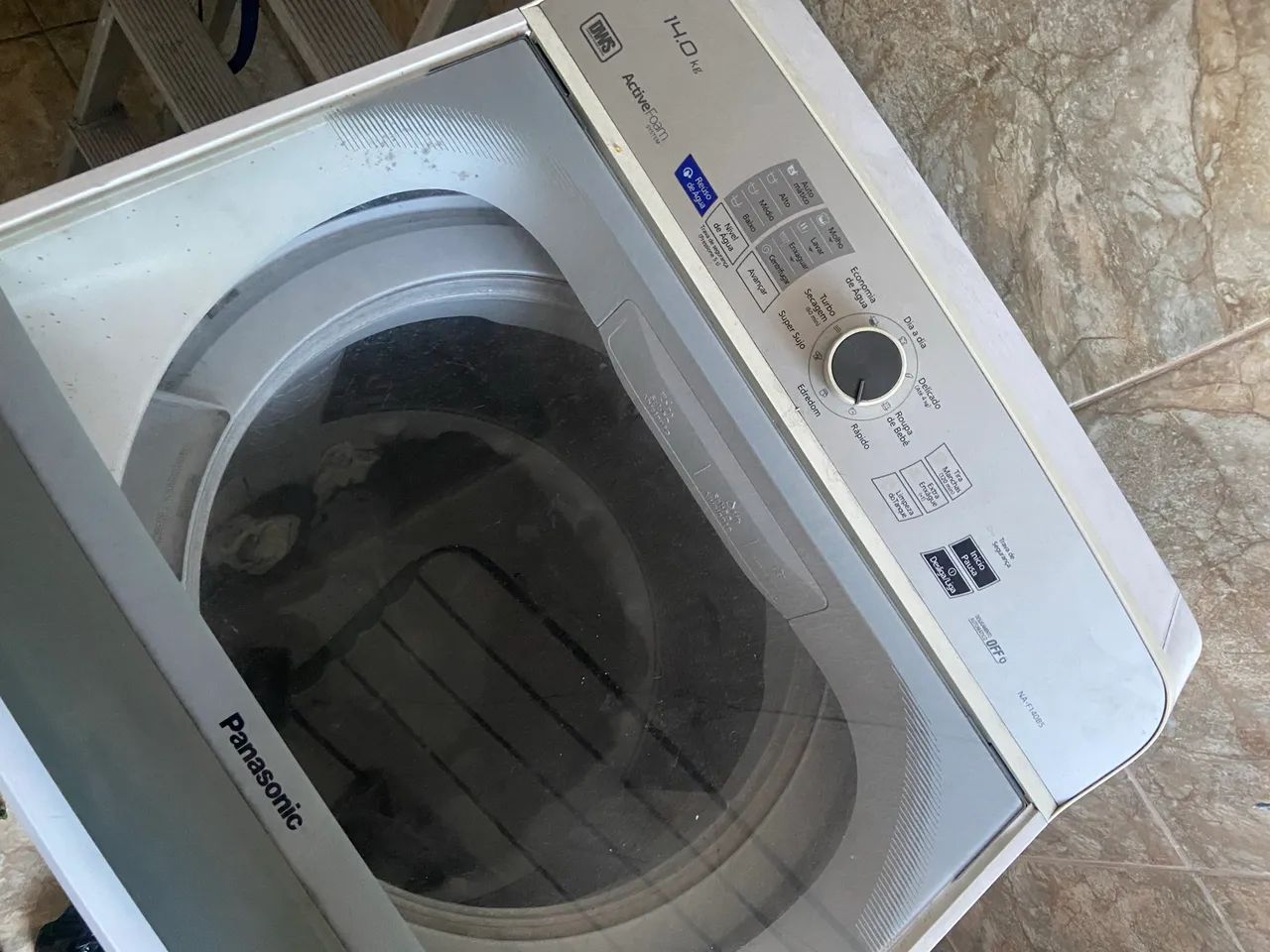 Máquina Panasonic 14kg