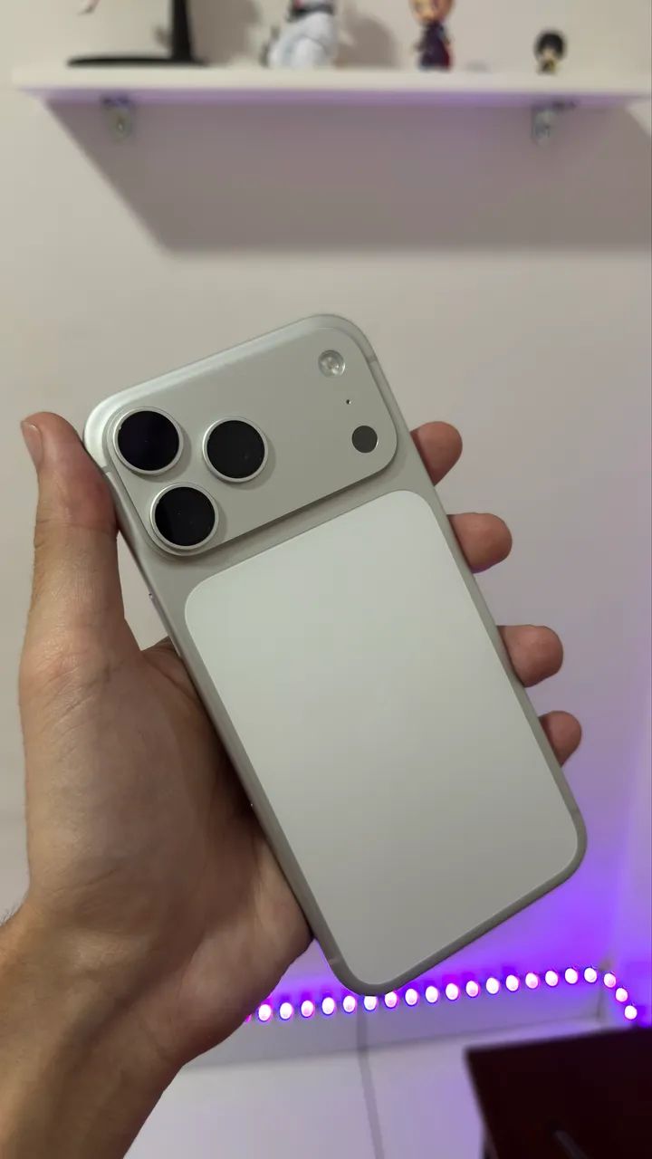 iPhone 17 Pro Max 256GB ? Silver ( Cartão até 21x) Estudo trocas