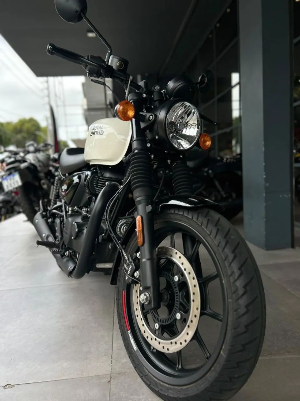 ROYAL ENFIELD HUNTER 350 DAPPER WHITE - Foto 3