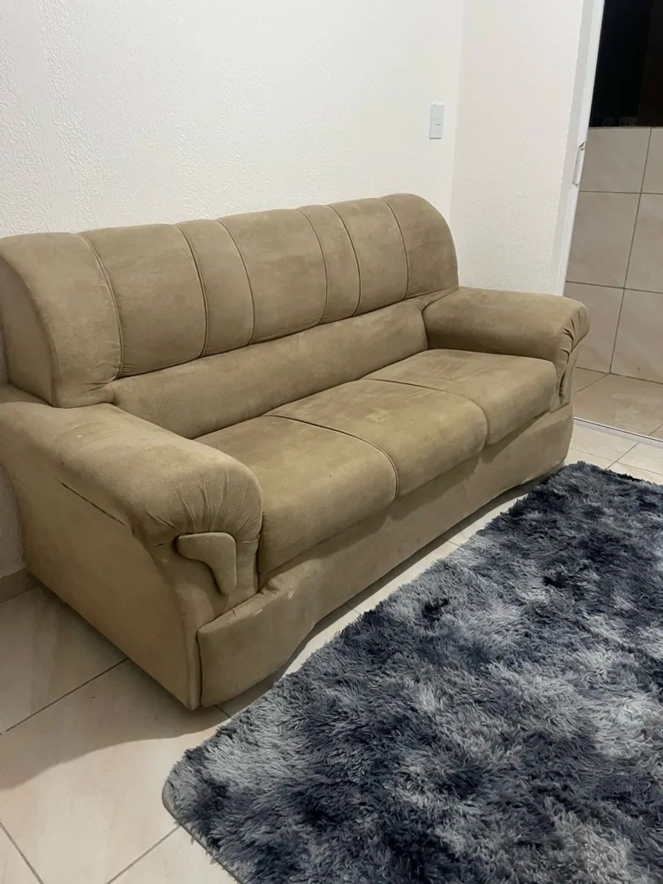 Vende-se Sofá de 3 lugares