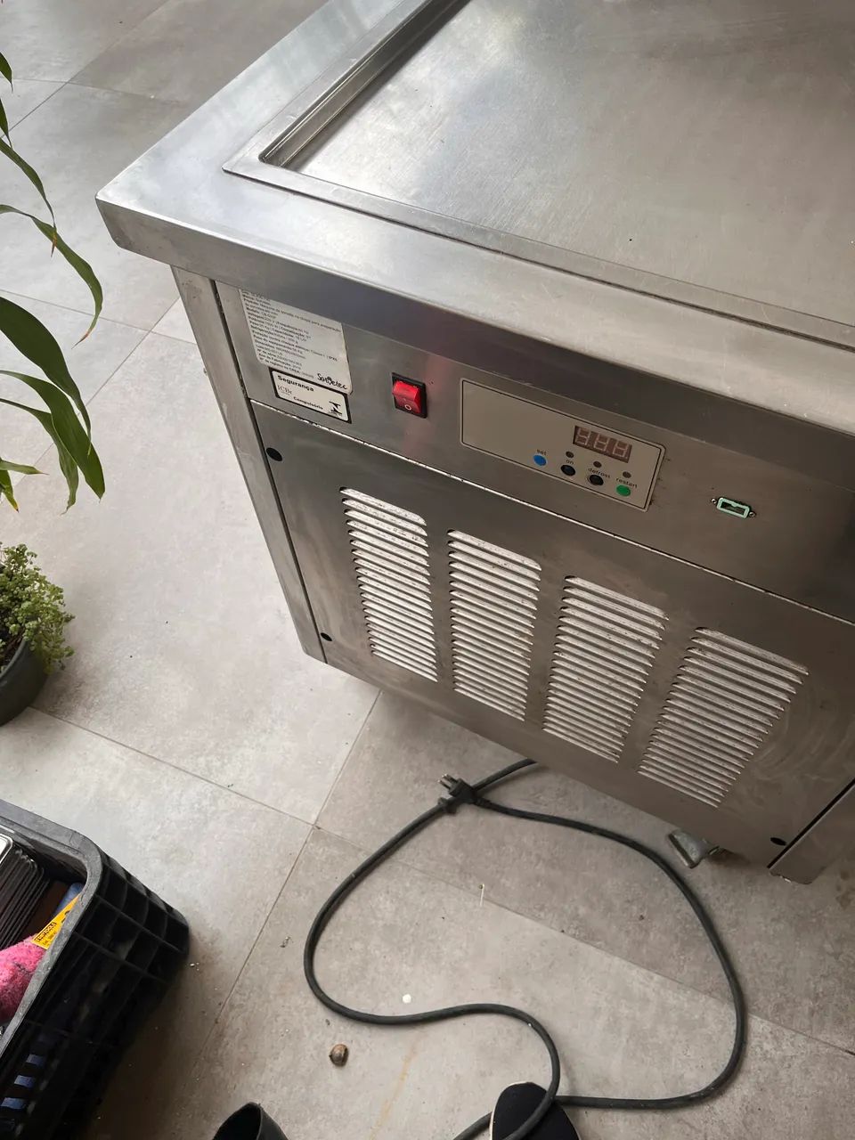 Máquina de sorvete na chapa  - Foto 4