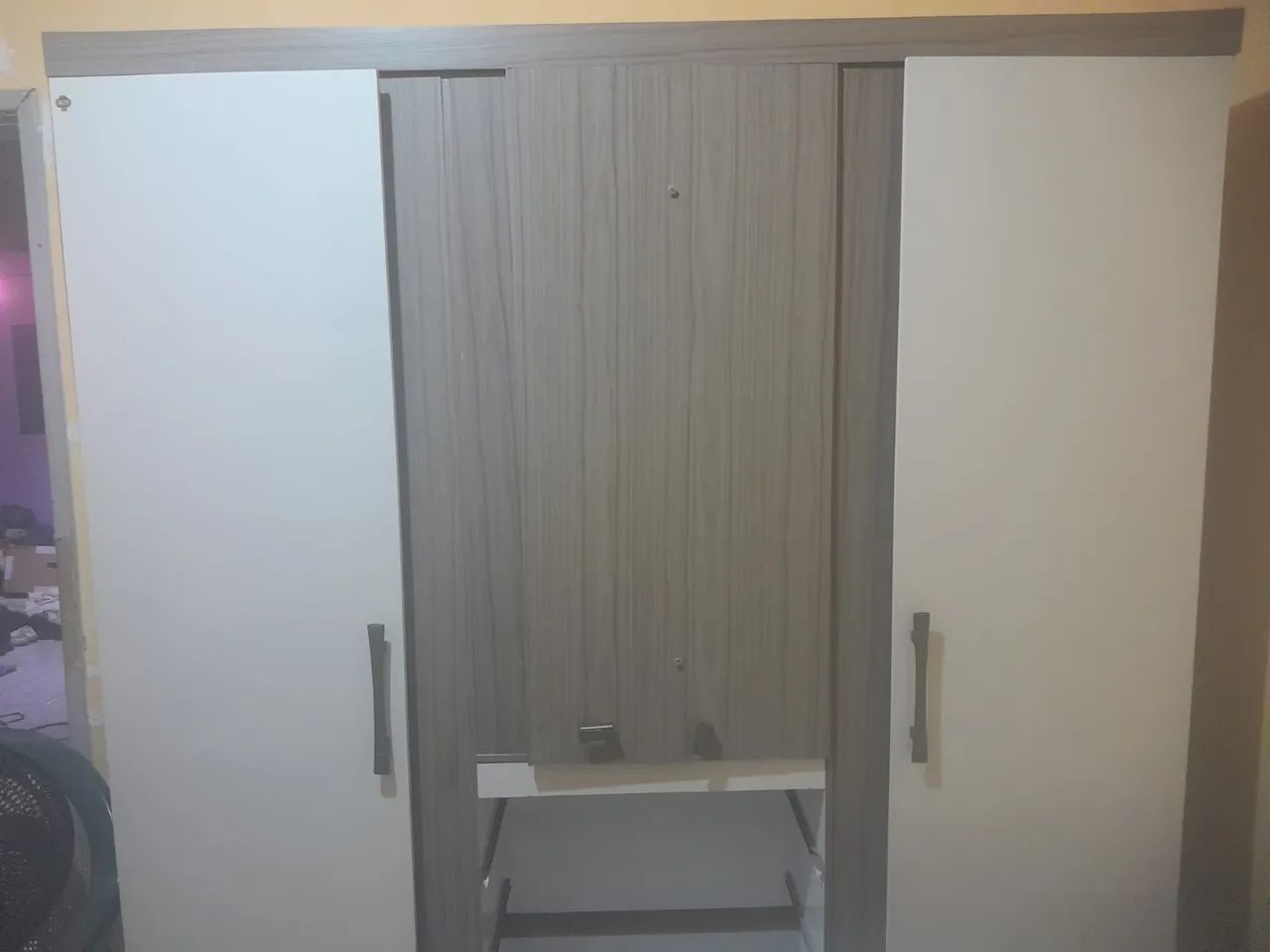 Guarda-roupa 3 portas