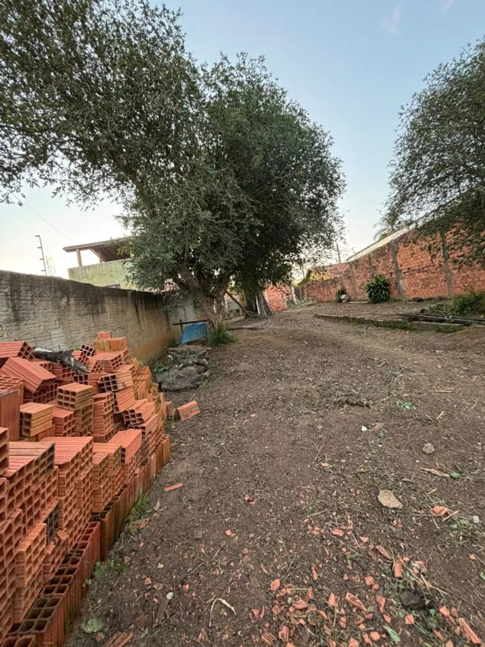 Casa com terreno grande  - Foto 2