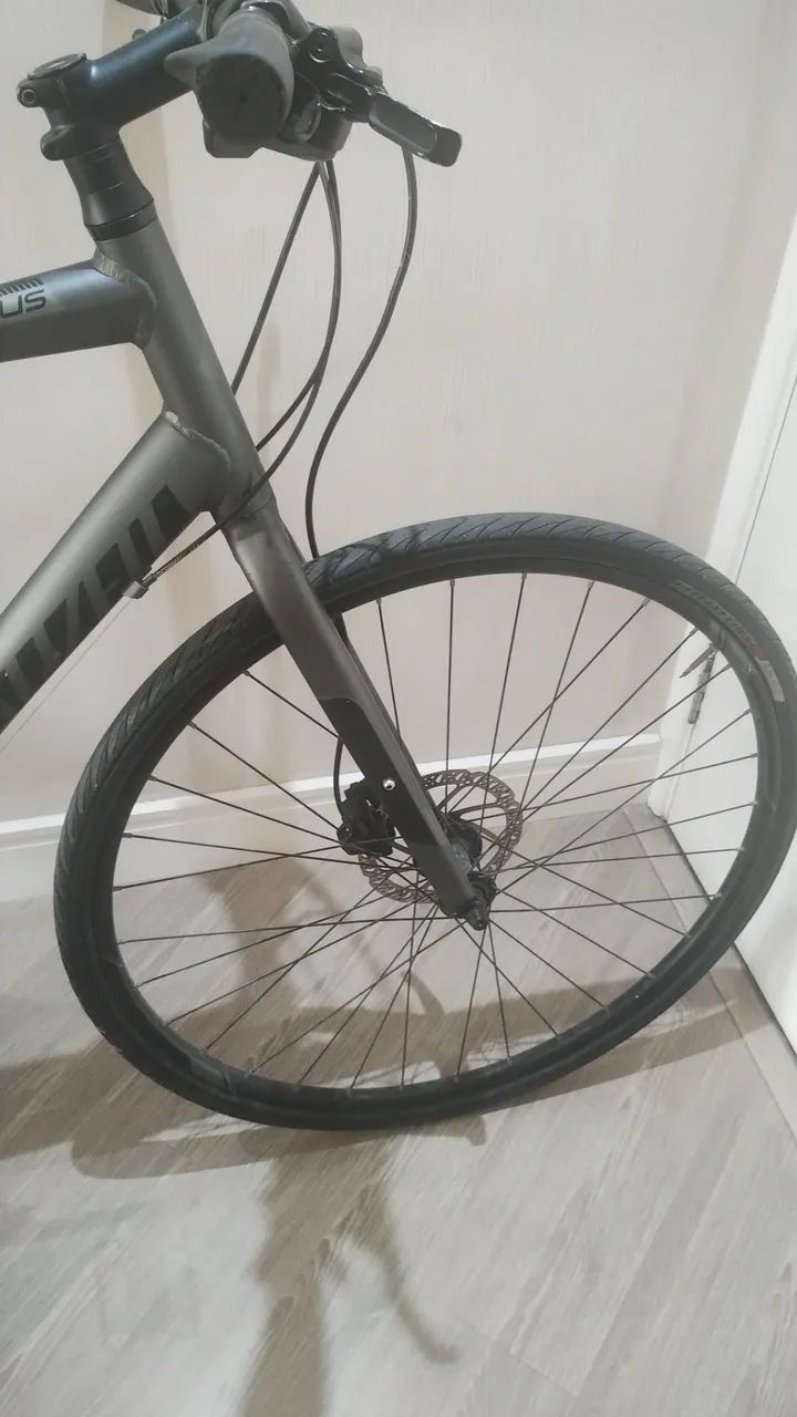 Bike Specialized Sirrus tamanho L/Grande - Foto 5