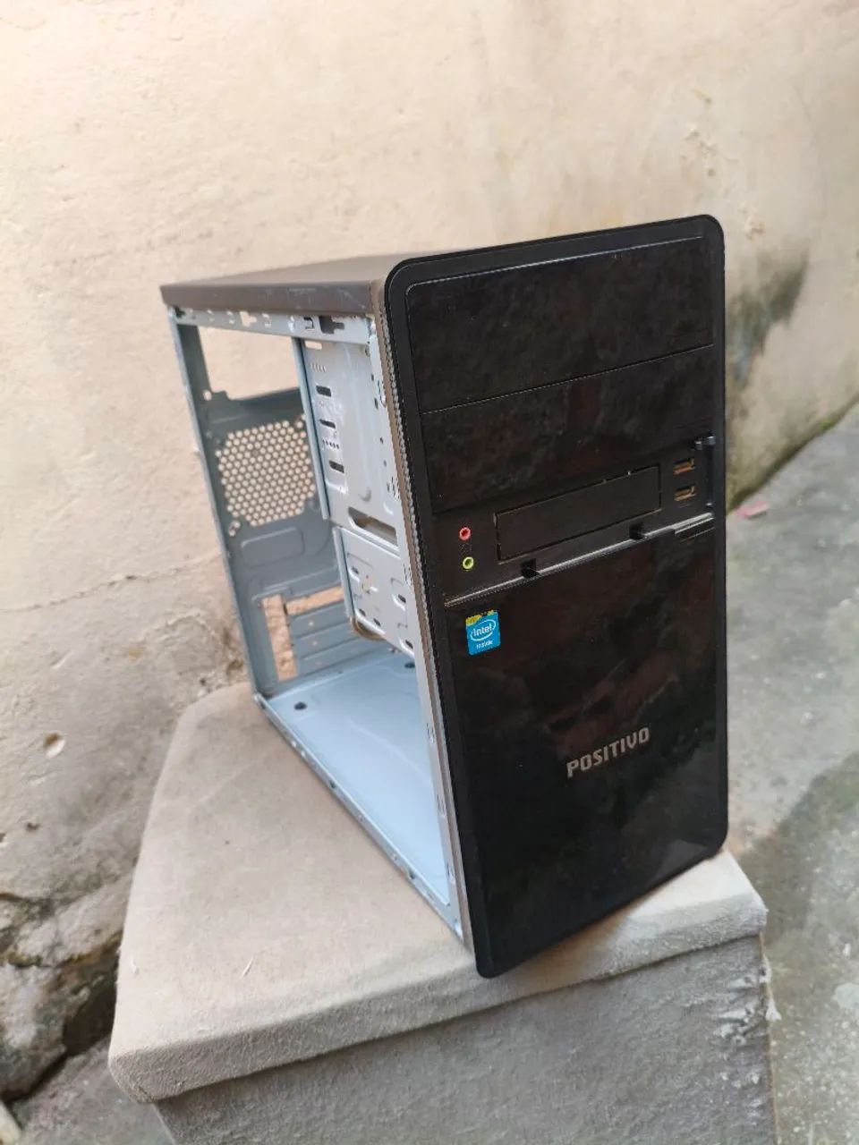 Gabinete da Positivo Unique - Foto 2