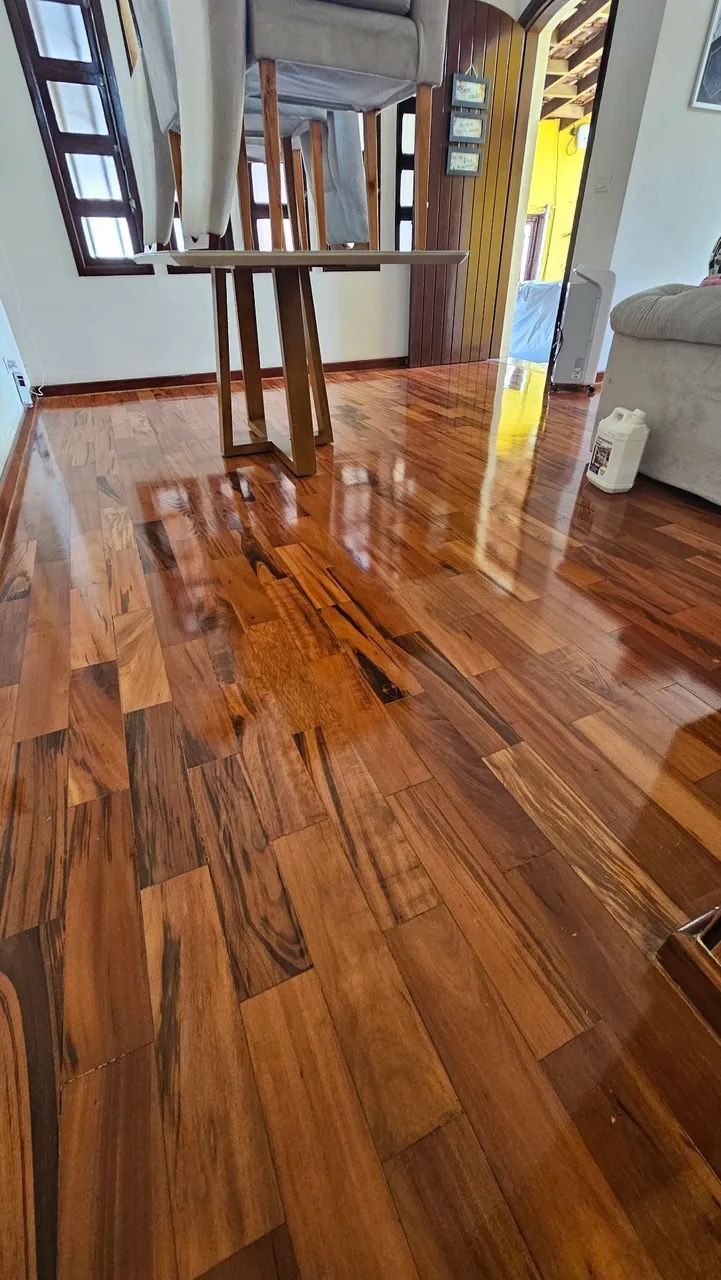 Piso de Madeira Muiracatiara + Rodapés (Brinde) - Já Retirado - Foto 2