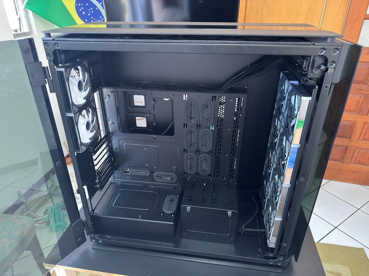 Gabinete Corsair Obsidian 1000D zerado suporta 2 pc completo - Foto 2