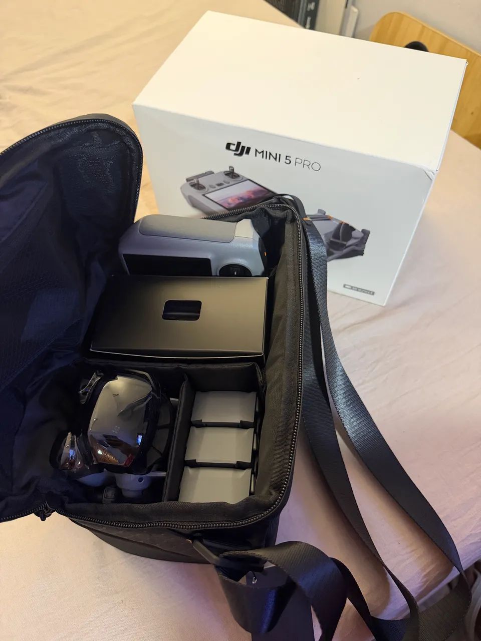 Drone DJI Mini 5 pro - Fly more combo Novo - Foto 3