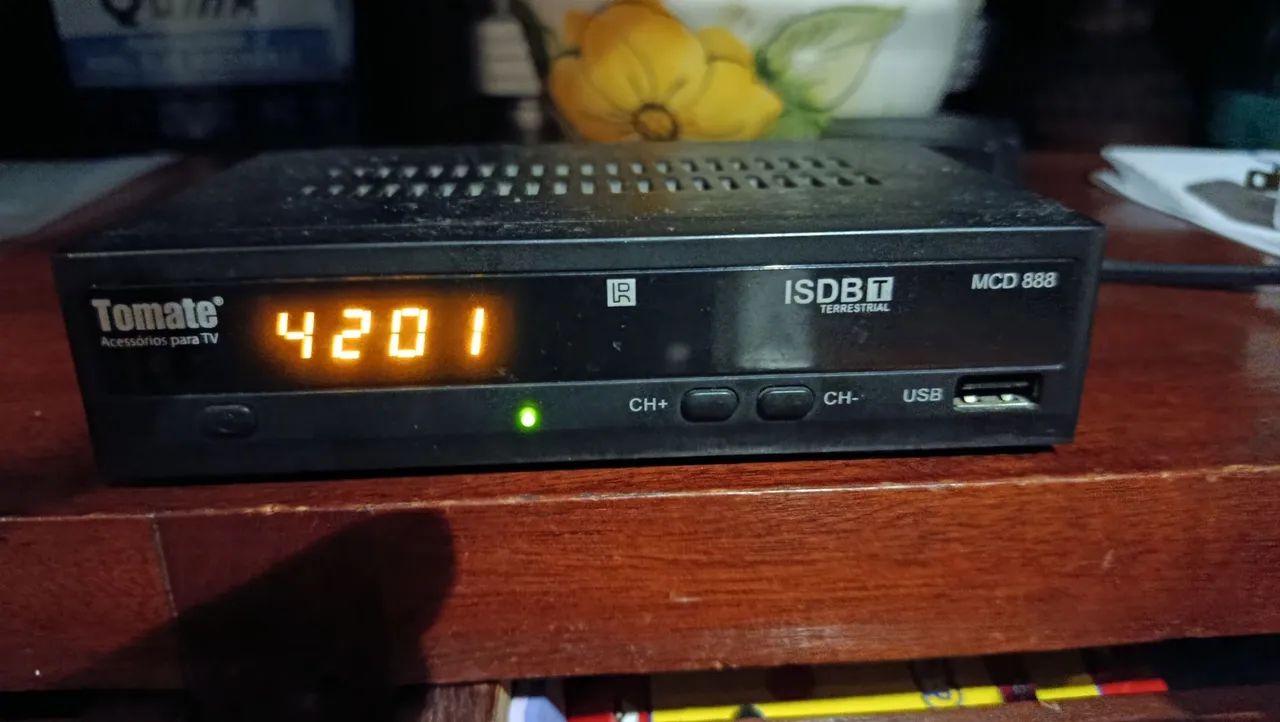 Conversor de TV Digital Tomate