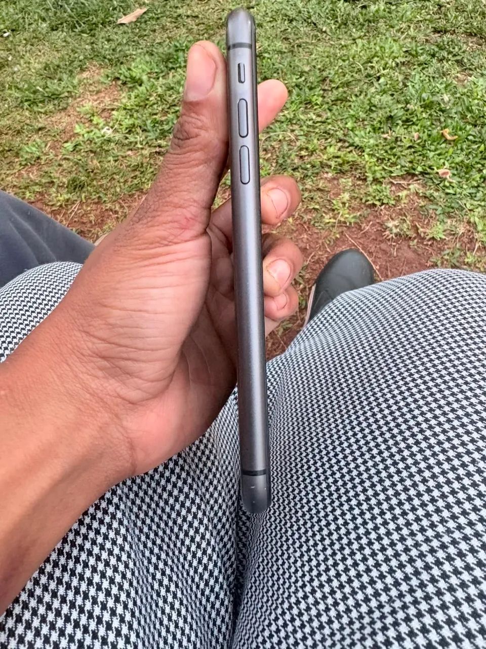 iPhone 11 em estado de novo - Foto 4
