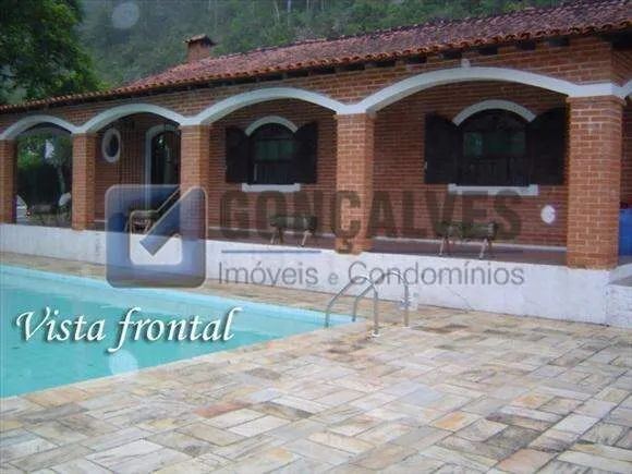 Sítio Residencial com Piscina em Ibiúna (Centro)  3 dormitórios, 5 vagas