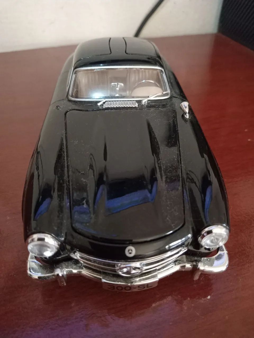 Miniatura mercedes sl 300 - peça de coleção