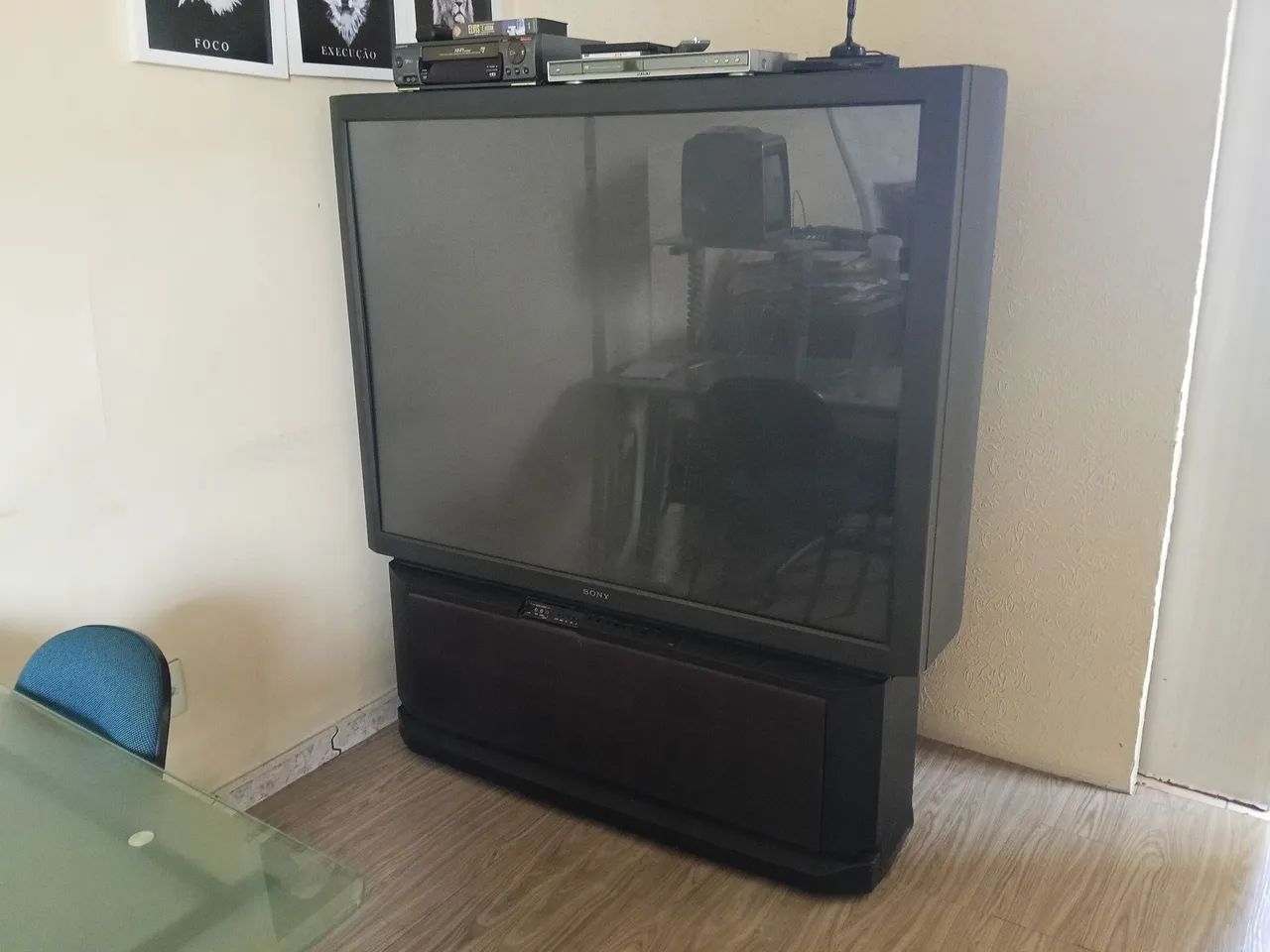 Tv Sony de projeção 85 polegadas raridade de 2006 - Foto 4