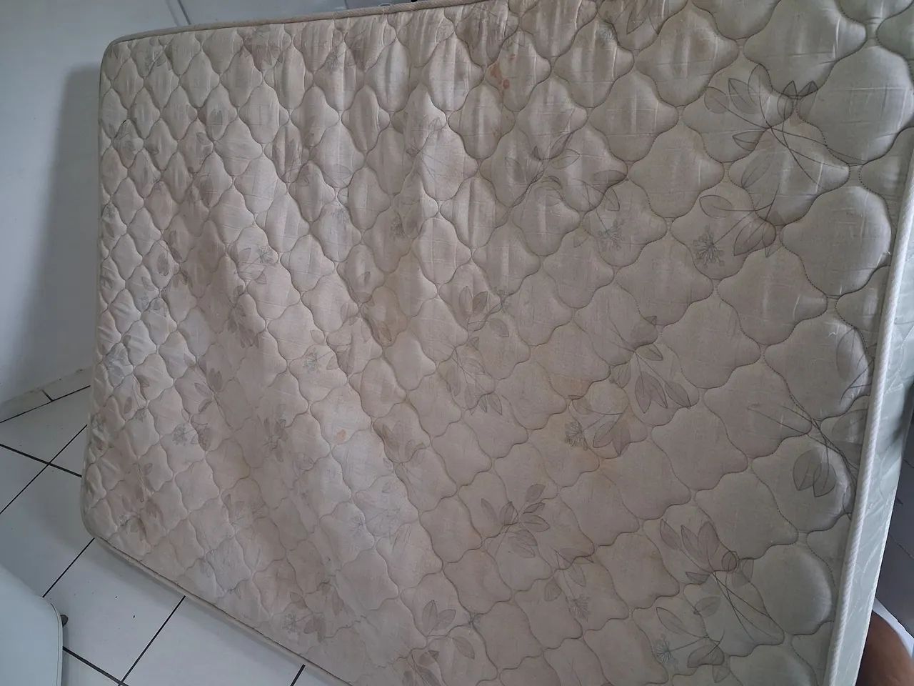 Colchão de casal de espuma - Foto 2