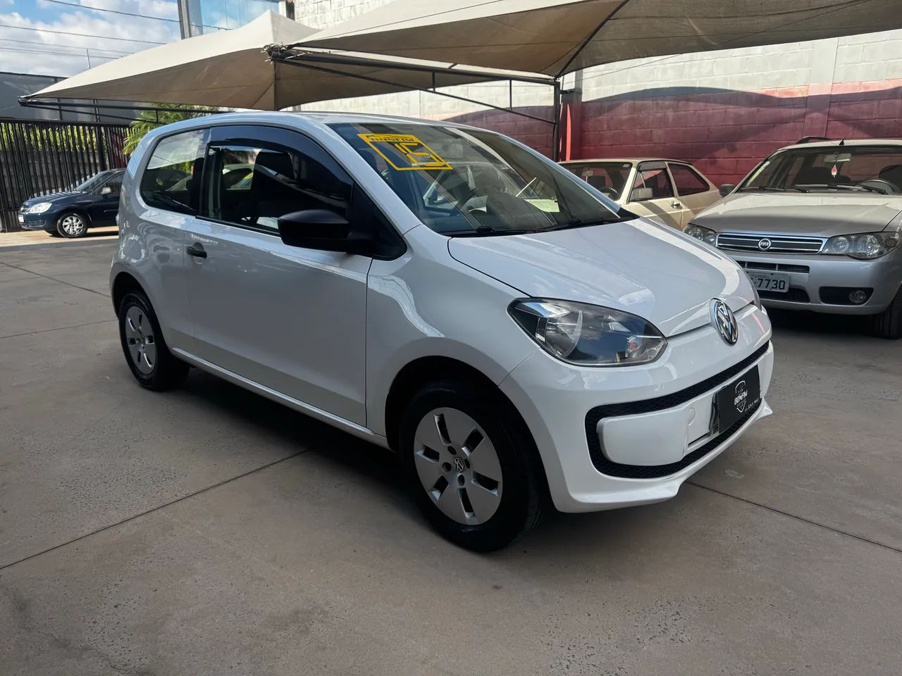 Volkswagen Up! 2015