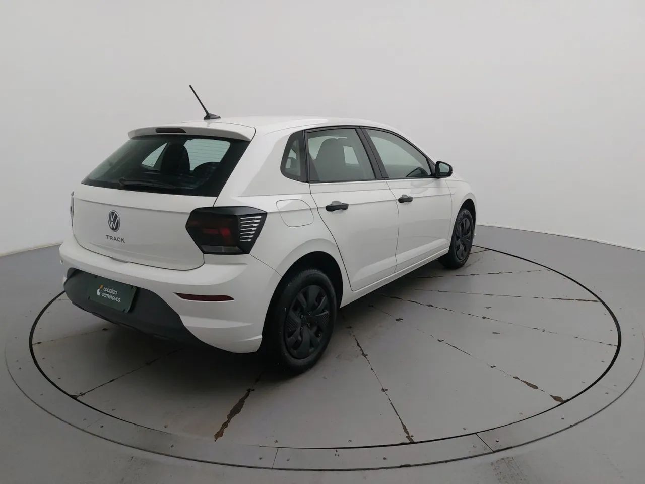 Volkswagen Polo Track 1.0 Flex 12V 5p, foto 5 de 18