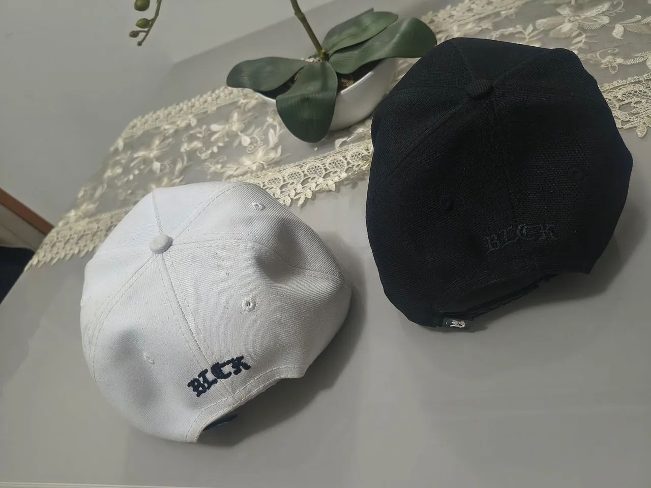 Vendo Boné BLCk original 