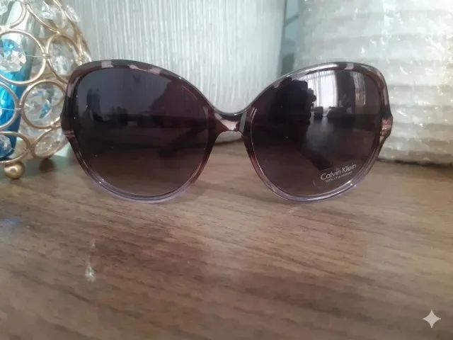 Oculos Escuro Feminino Calvin Klein - Foto 2
