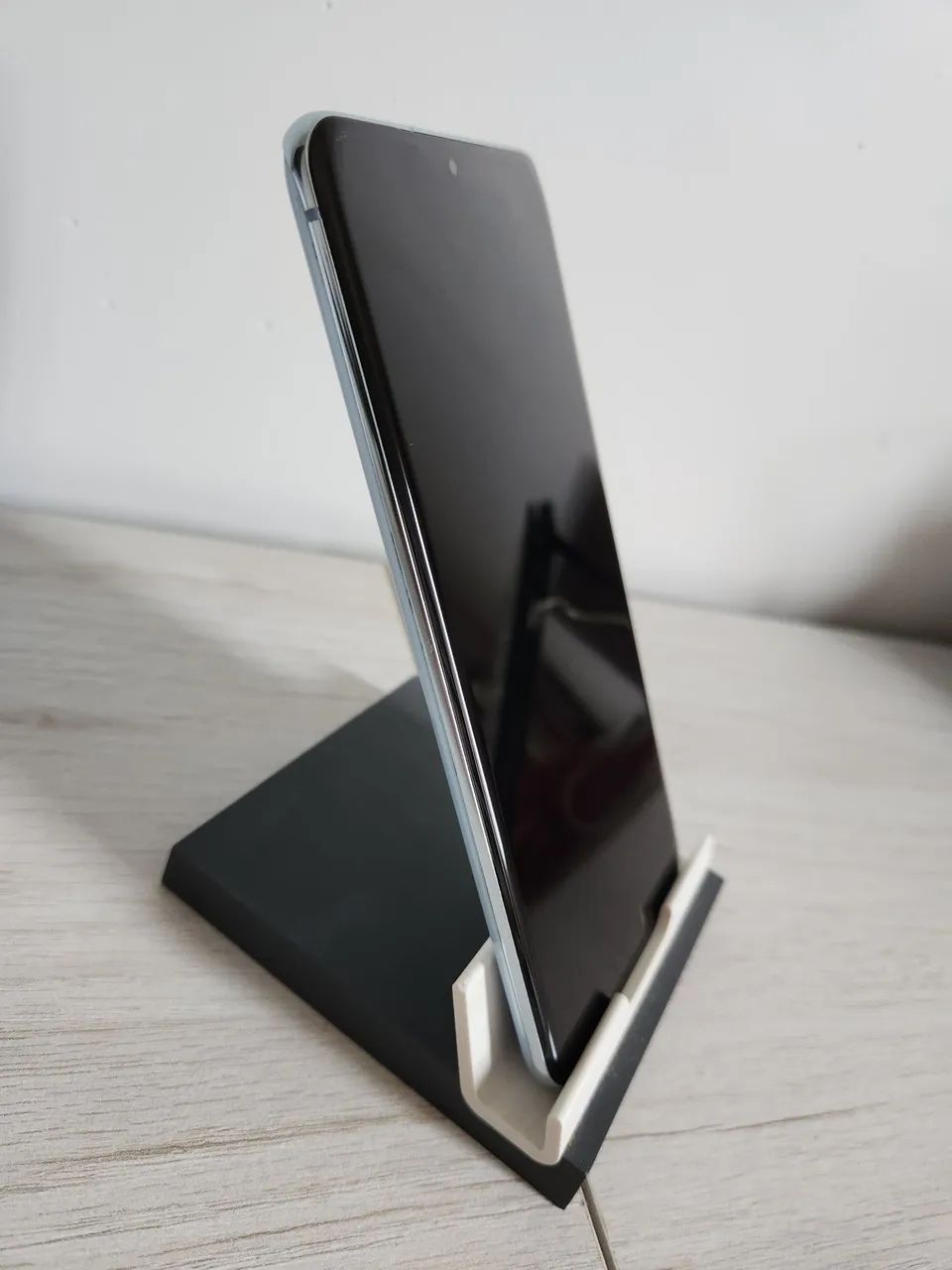 Samsung Galaxy S20 Plus azul impecável 128gb - Foto 4