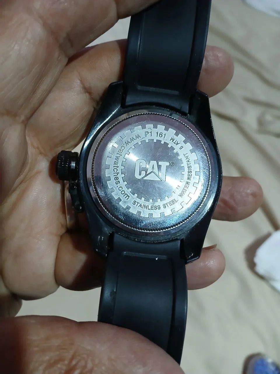  relogio (cat) caterpillar pulseira silicone similar funciona do 100%  - Foto 2