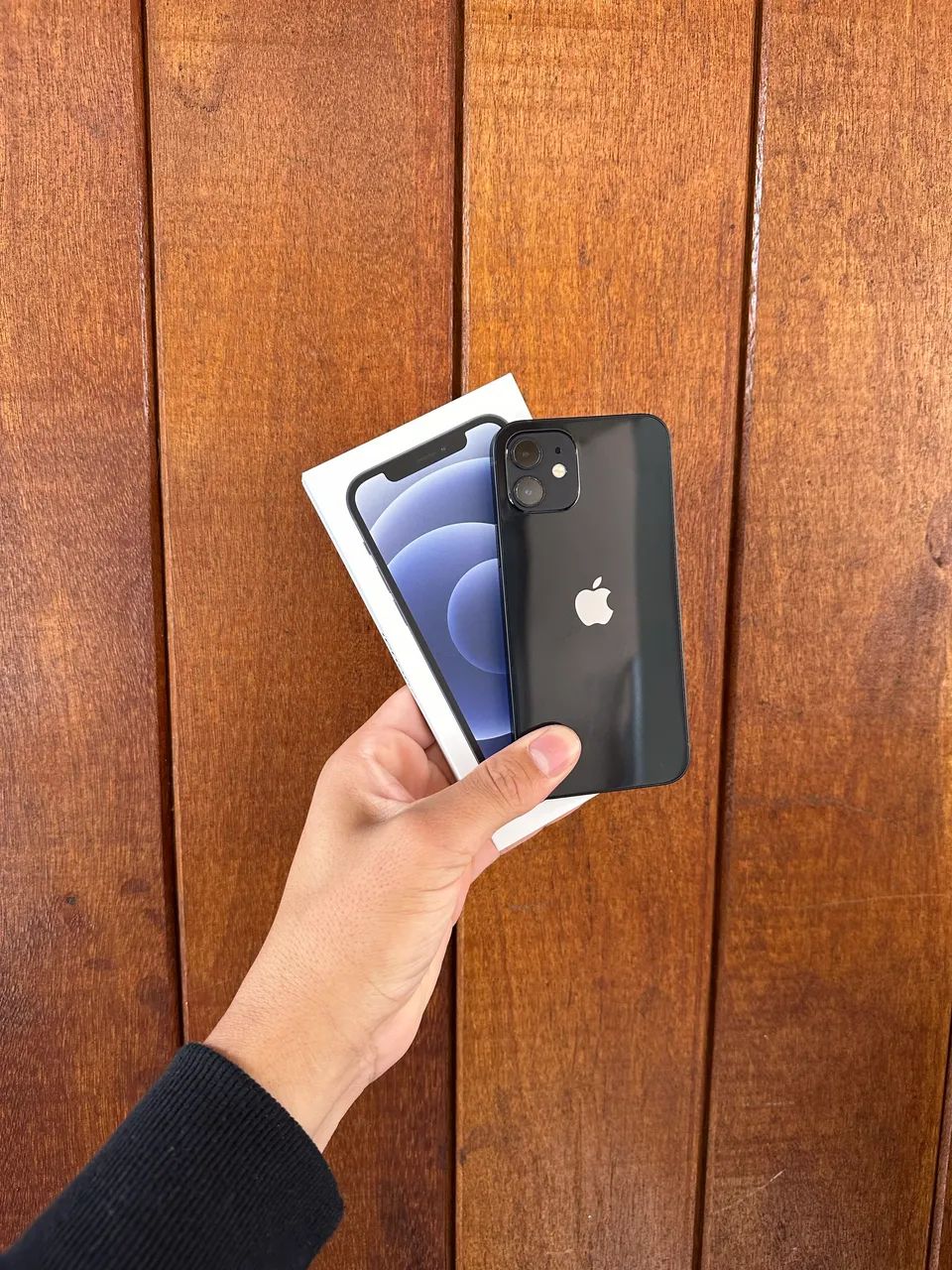 iPhone 12 64GB Preto original com caixa! - Celulares e Smartphones