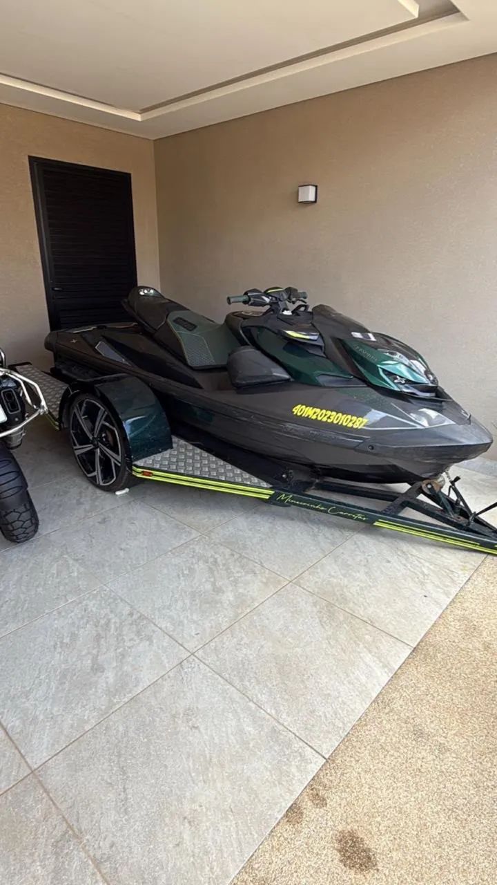 Jet Ski 300