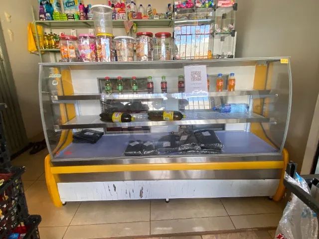 Balcão Expositor Vitrine Refrigerado da Marca Polar com 1,80m de frente - Foto 2