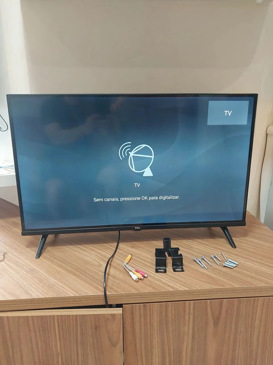 TV 32 pol. TCL SMART - Foto 2