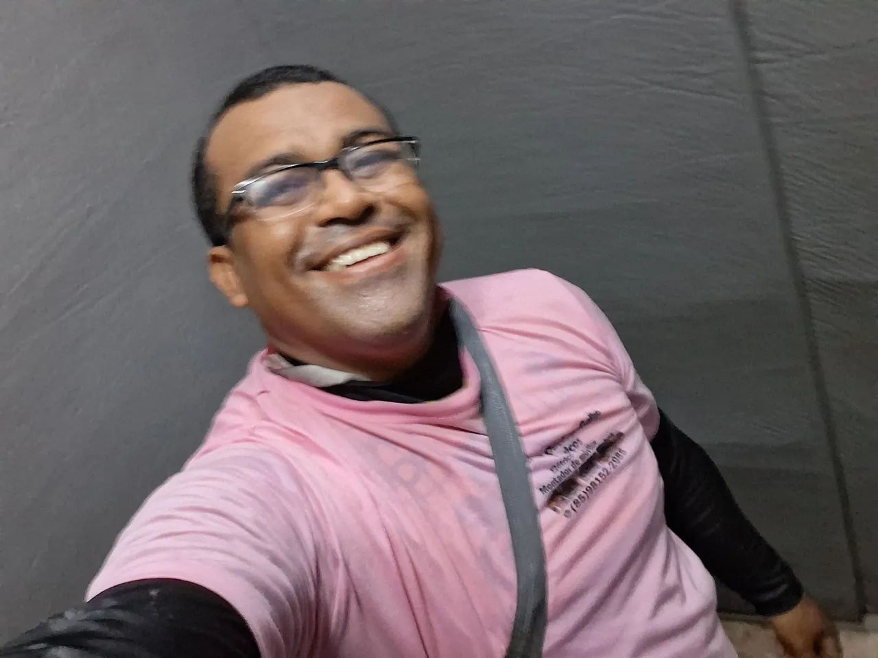Elétrica valderi quebra-galho serviço 12345 - Foto 2