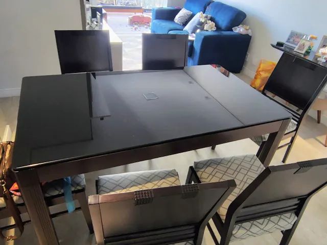 Mesa de jantar com  06 cadeiras - Foto 3