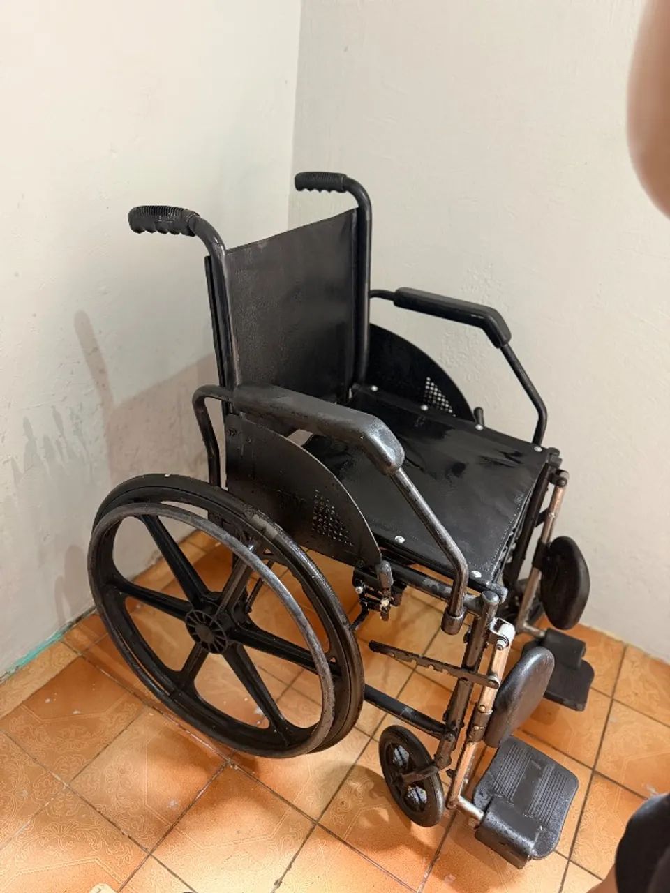 Cadeira de rodas - Foto 3