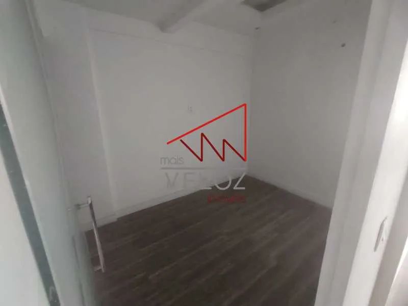 Sala : / Comercial / Centro
