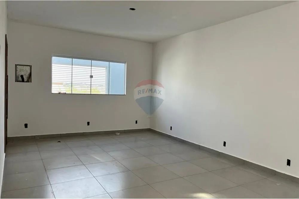 Casa para Alugar com 03 dormitórios sendo 01 suíte. - Foto 4