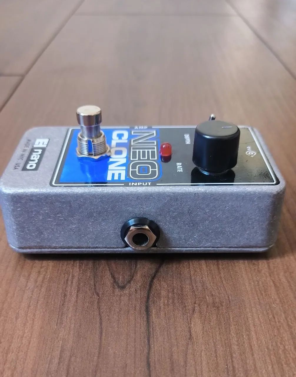 Pedal Electro Harmonix Neo Clone (Chorus) - Instrumentos musicais