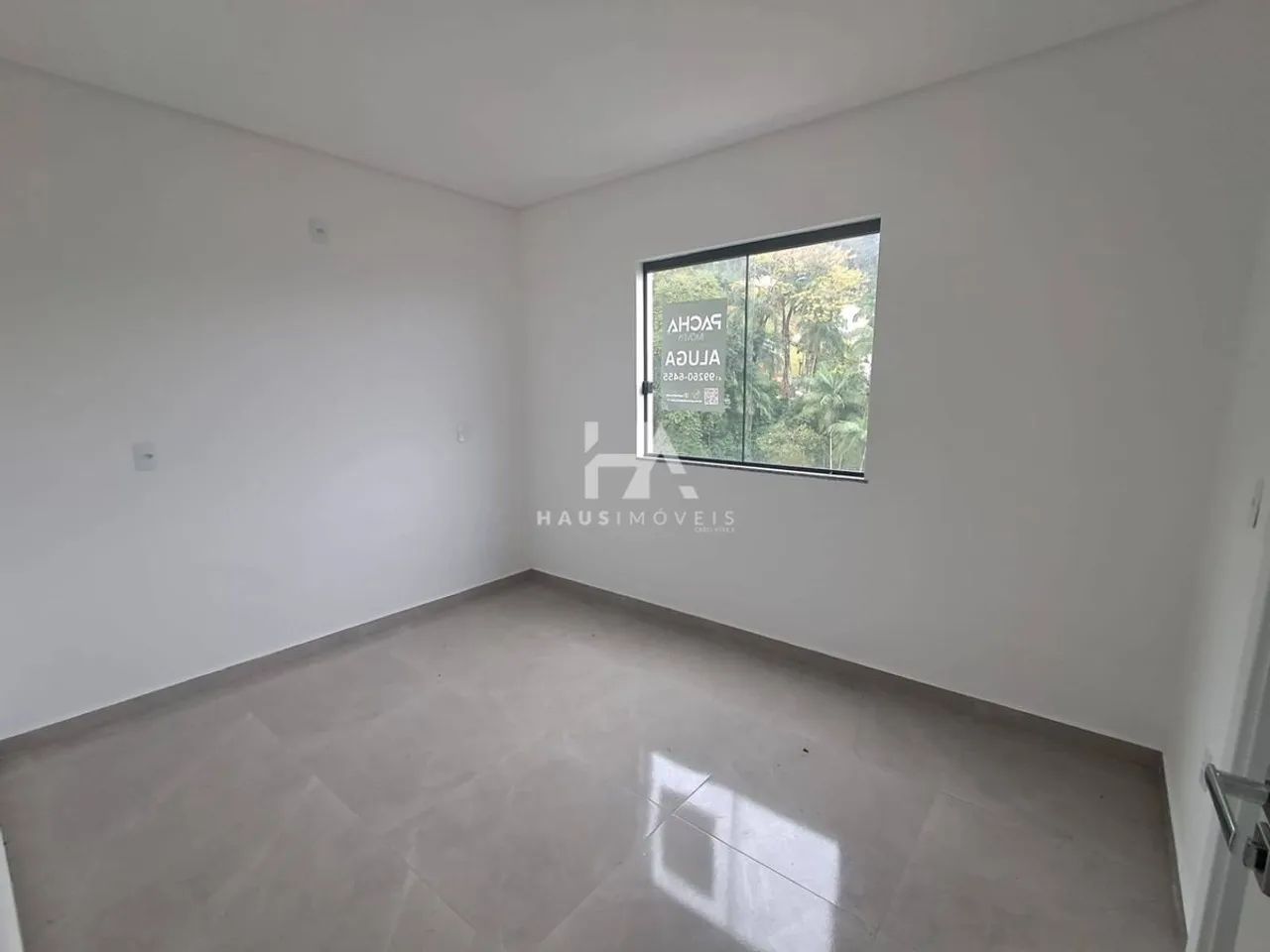 Apartamento para alugar no bairro Czerniewicz com 56 m² e 2 dormitórios/quartos. - Foto 4