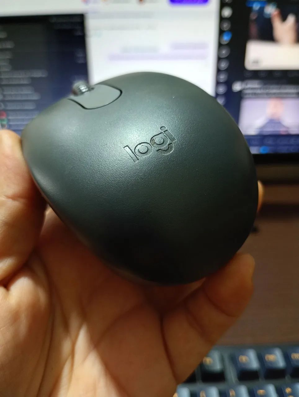 Mouse Logitech M196 Bluetooth  - Foto 2