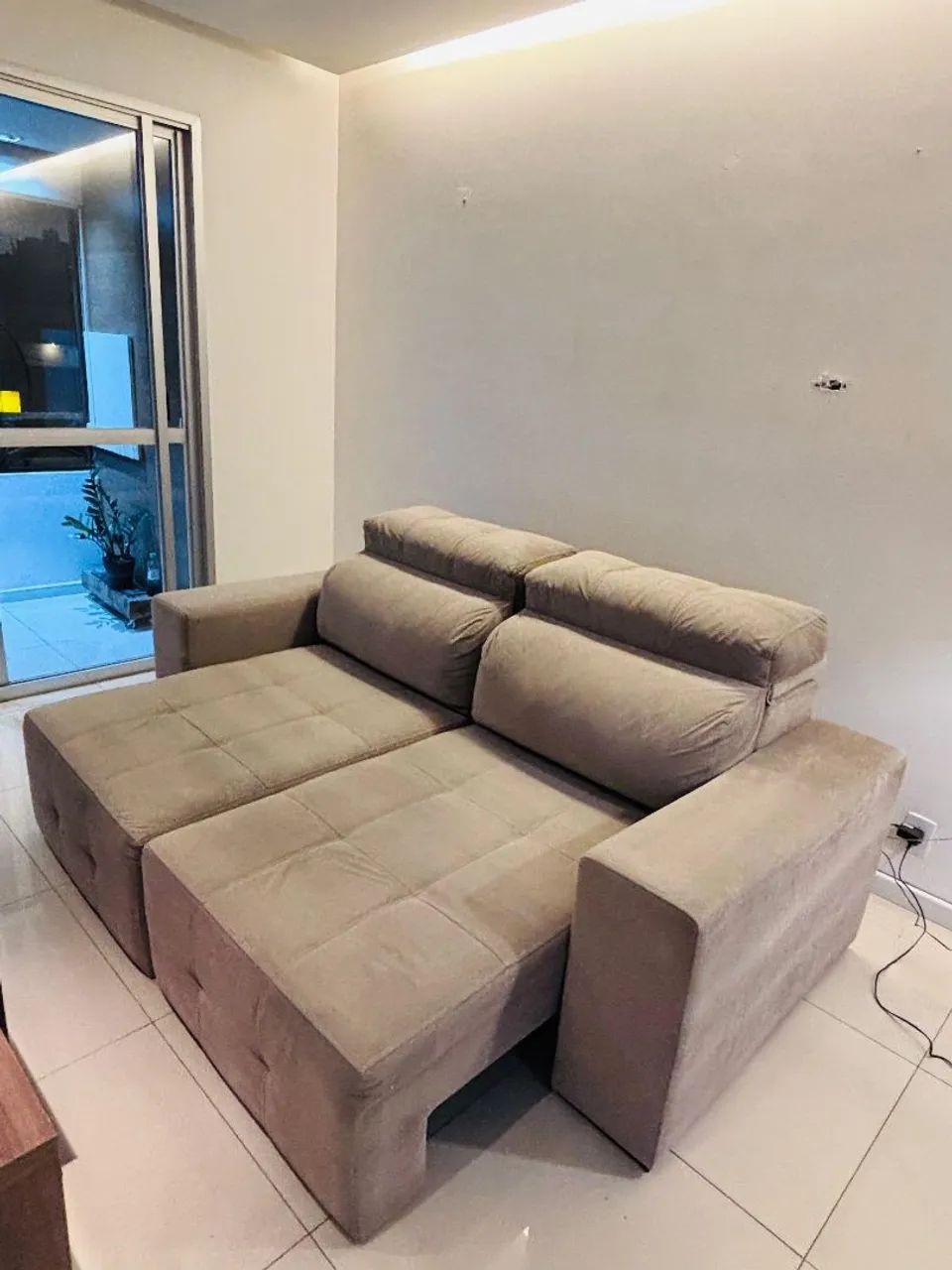 Sofá Retrátil Luxo 65566187202049122