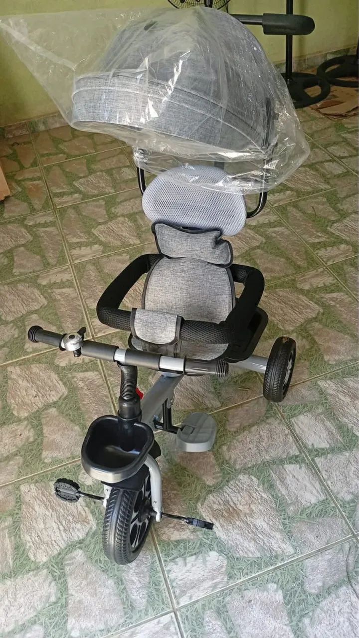 Triciclo infantil
