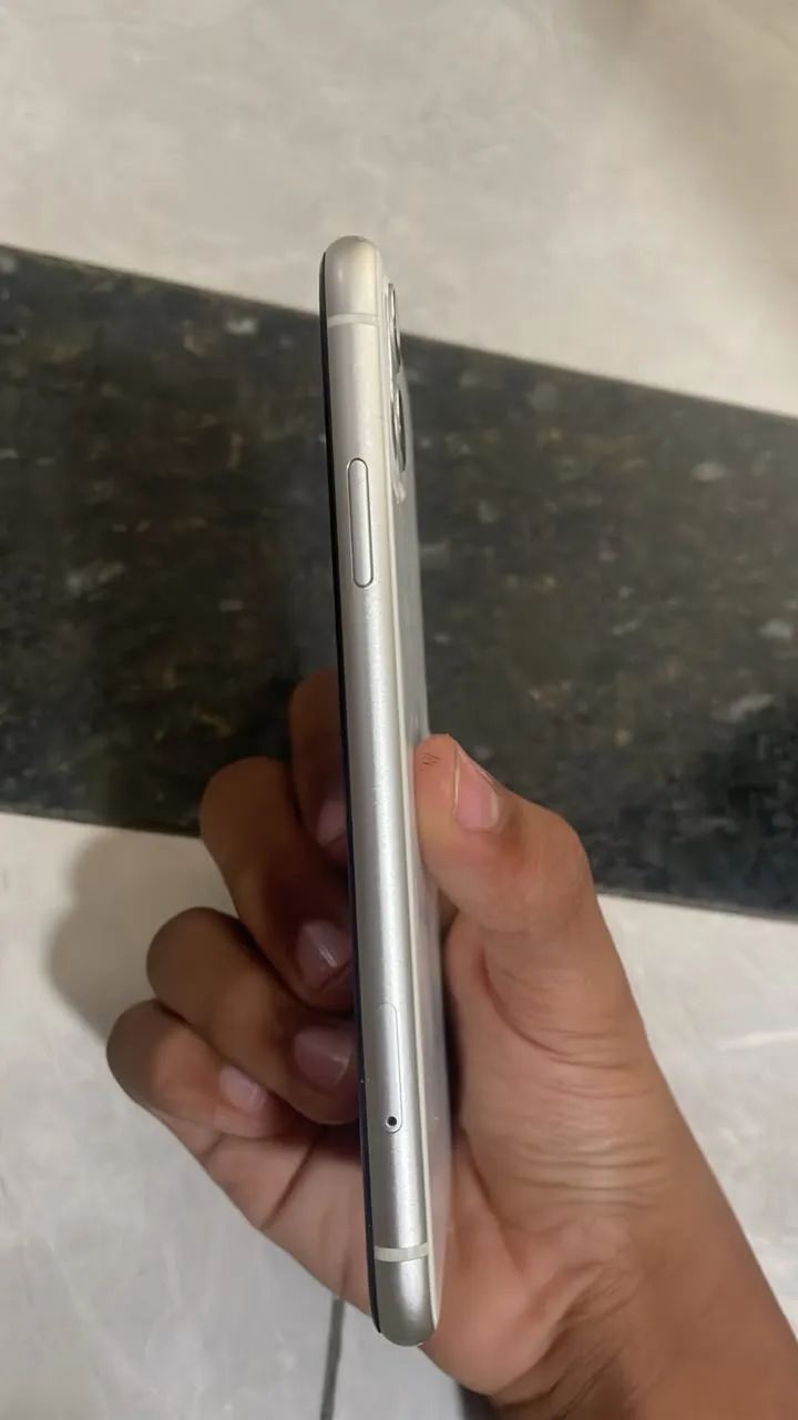 Vendo Iphone 11!!  - Foto 2