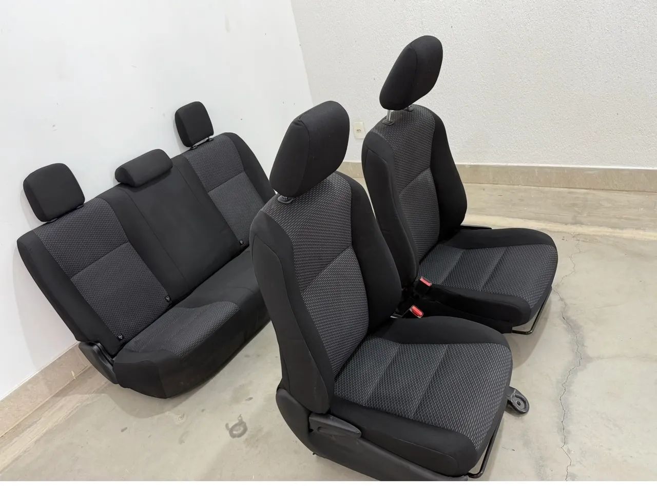 Banco original da Hilux 2020 semi novos  - Foto 4