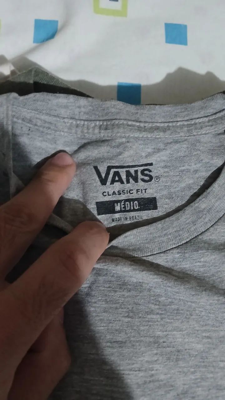 Camiseta VANS original tamanho M - Foto 2