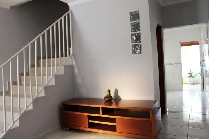 Casa a venda - Imóvel mobiliado 