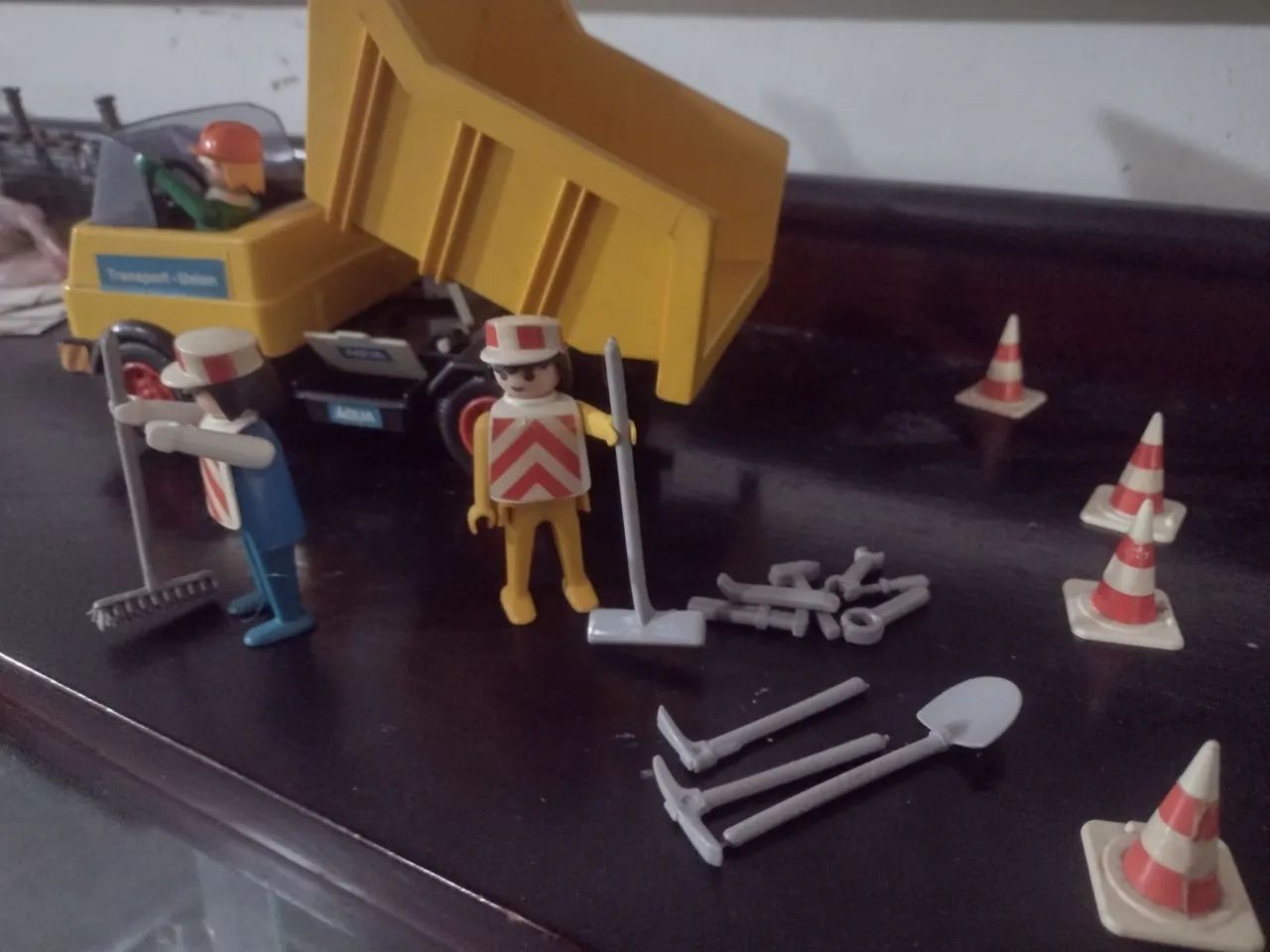 Playmobil caminhão de obras - Foto 2