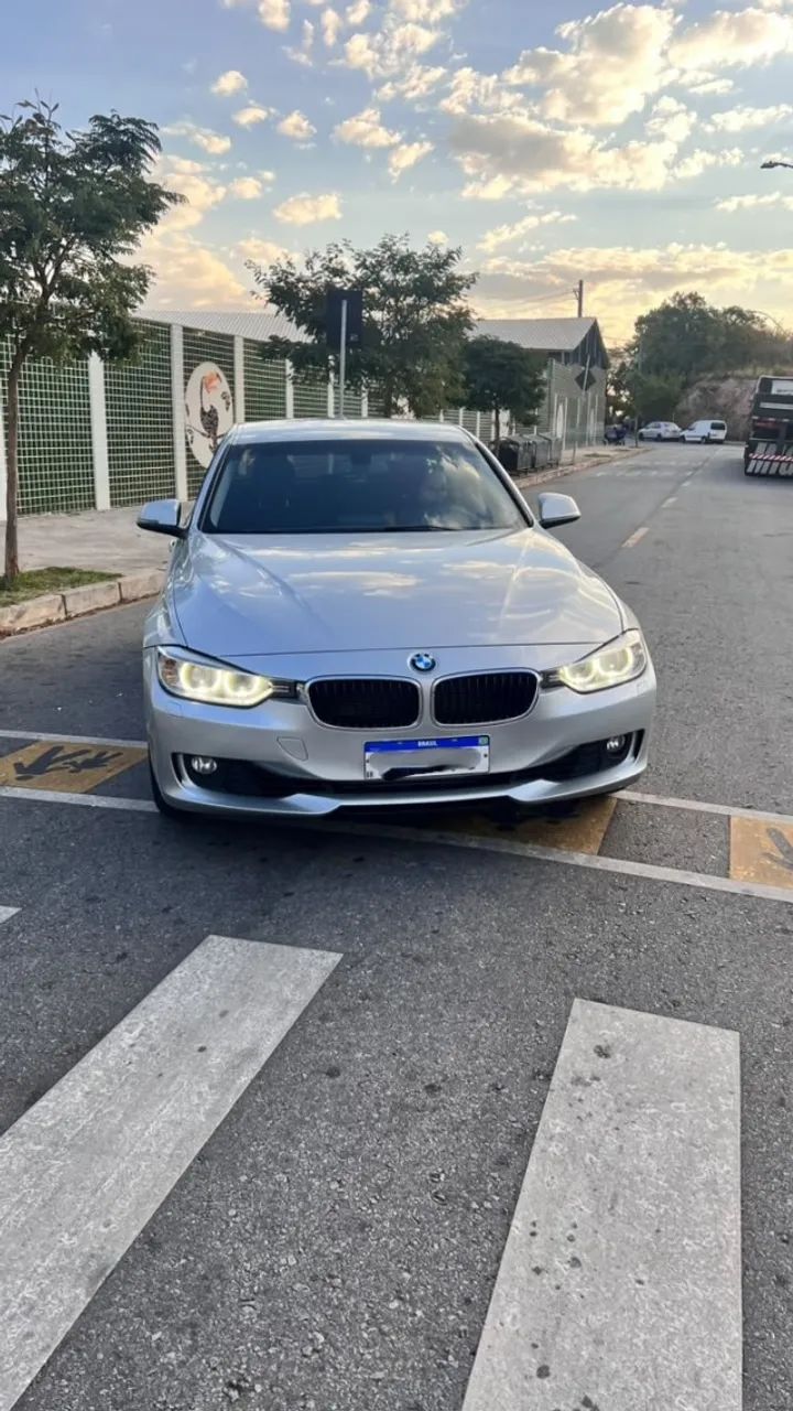 BMW 320I A 2.0 Turbo/activeflex 16V 184cv 4P 2015