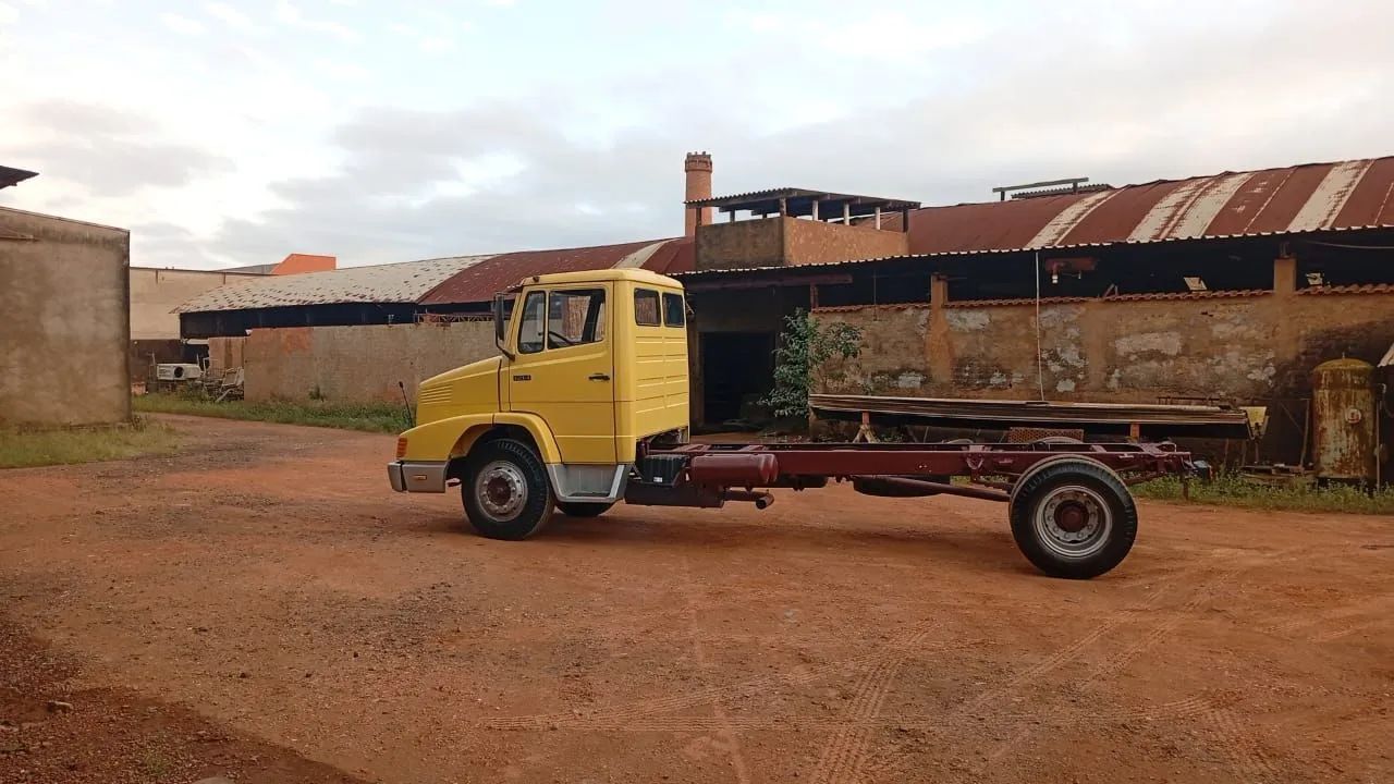 Mercedes 1214 - Foto 4