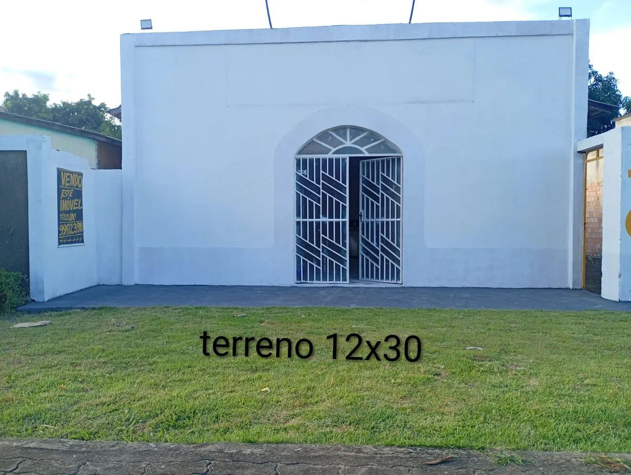 Salão 8x10 em terreno 12x30 titulado - Foto 2